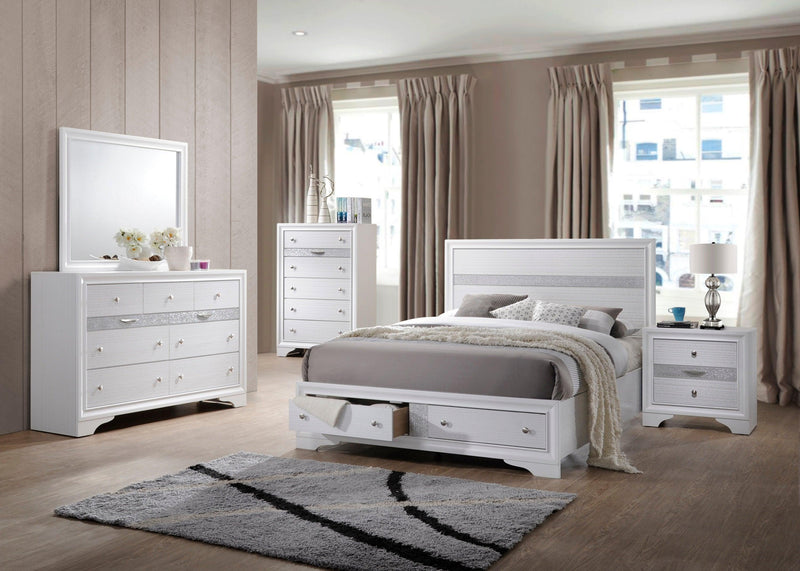 Traditional Matrix Queen Size Storage Bed in White made with Wood - Supfirm